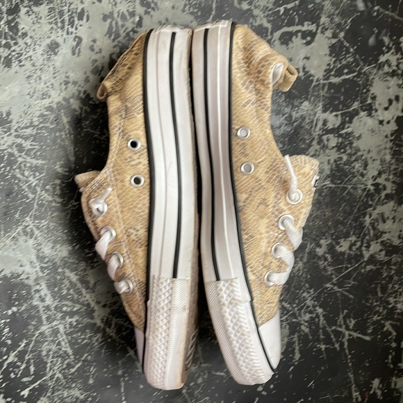 Converse sneakers - Picture 3 of 6